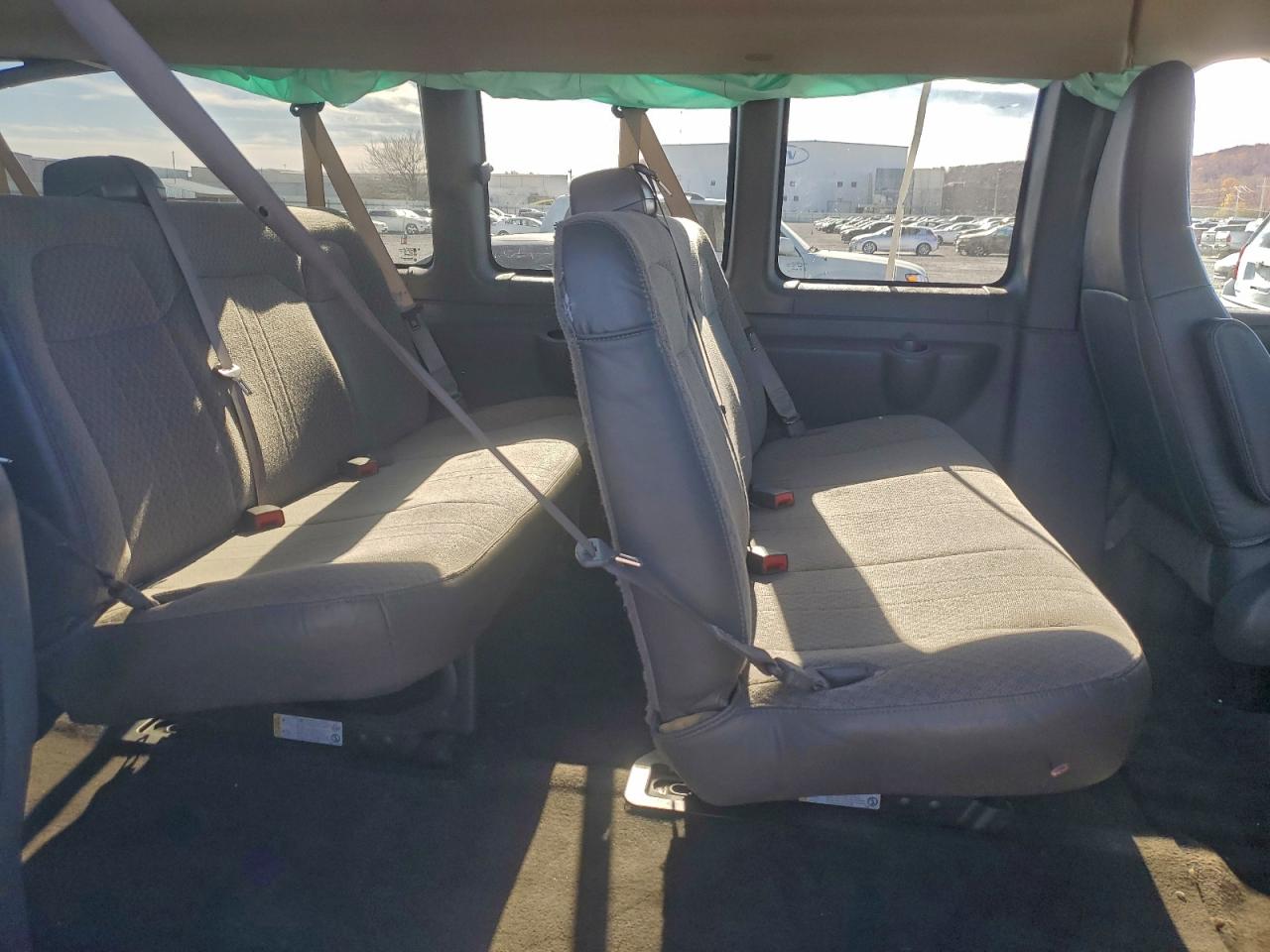 2018 CHEVROLET EXPRESS G3500 LT photo 11