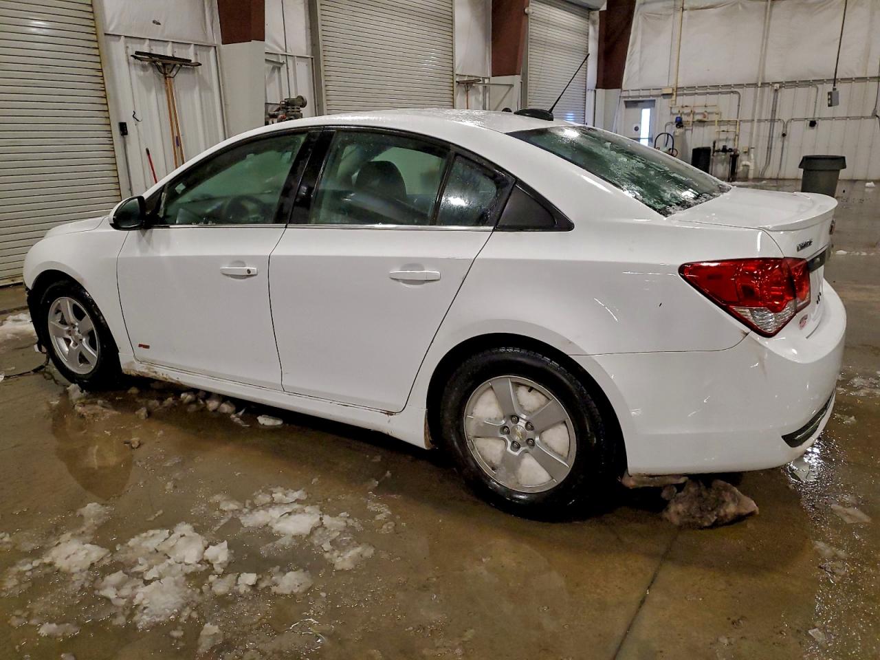 2016 CHEVROLET CRUZE LIMITED LT photo 4