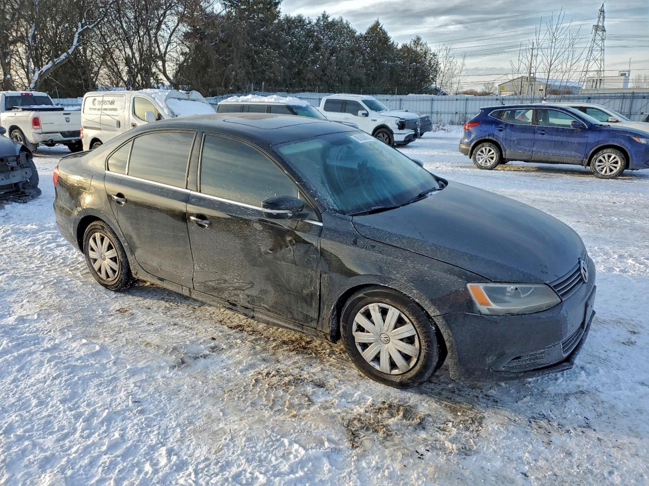 2013 VOLKSWAGEN JETTA SE photo 4
