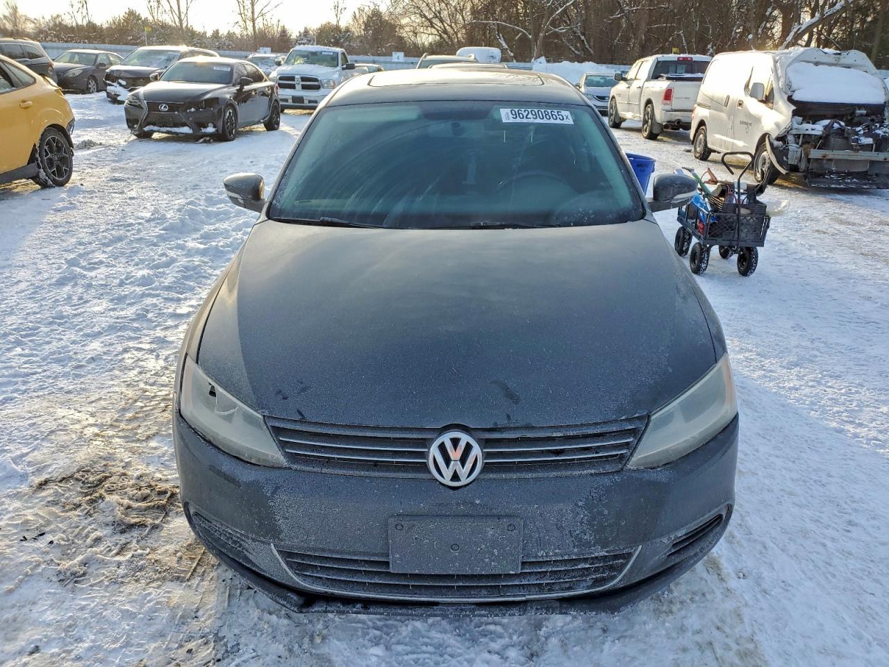 2013 VOLKSWAGEN JETTA SE photo 5