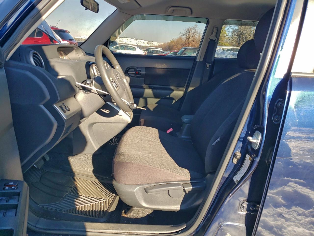 2008 TOYOTA SCION XB photo 7