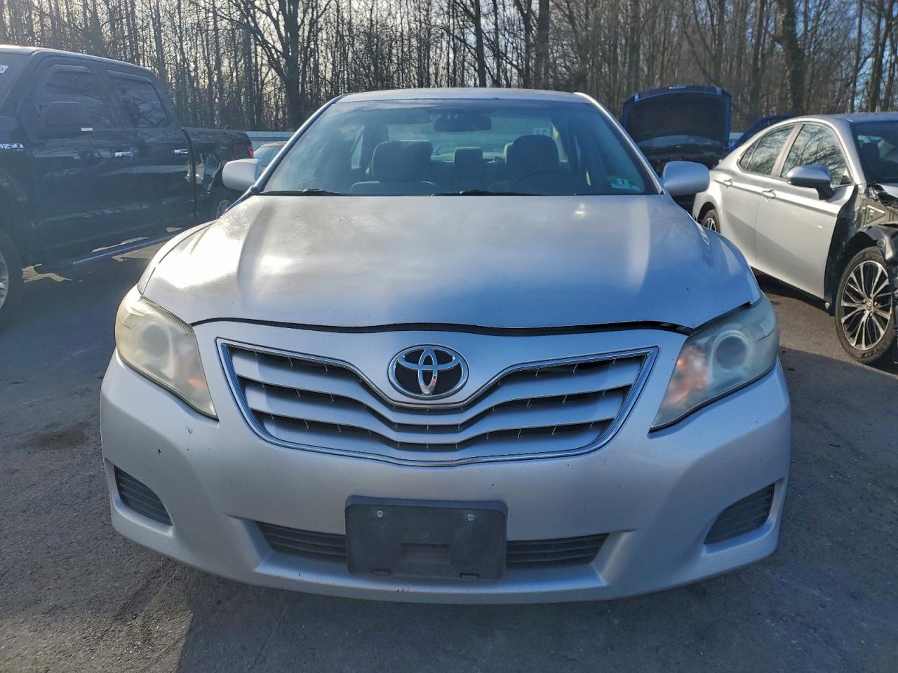 2011 TOYOTA CAMRY BASE photo 5