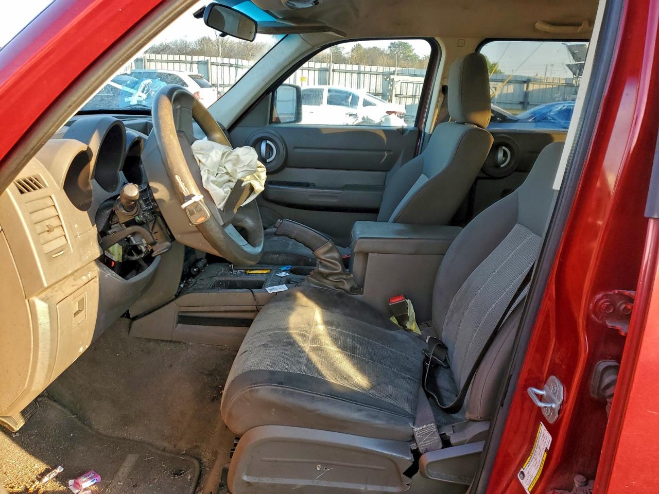 2007 DODGE NITRO SXT photo 7
