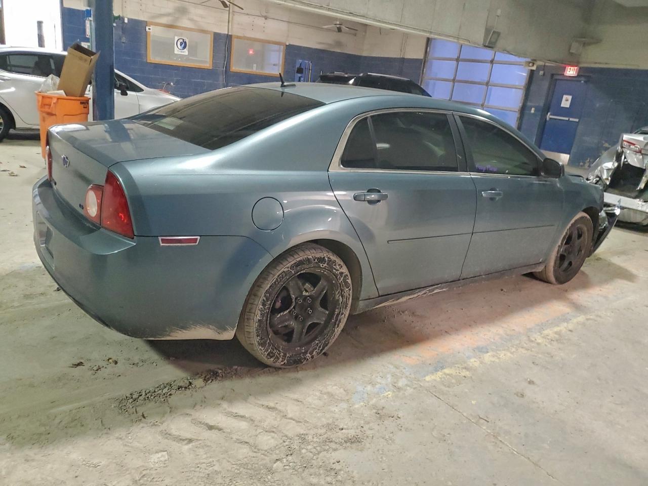 2009 CHEVROLET MALIBU LS photo 3