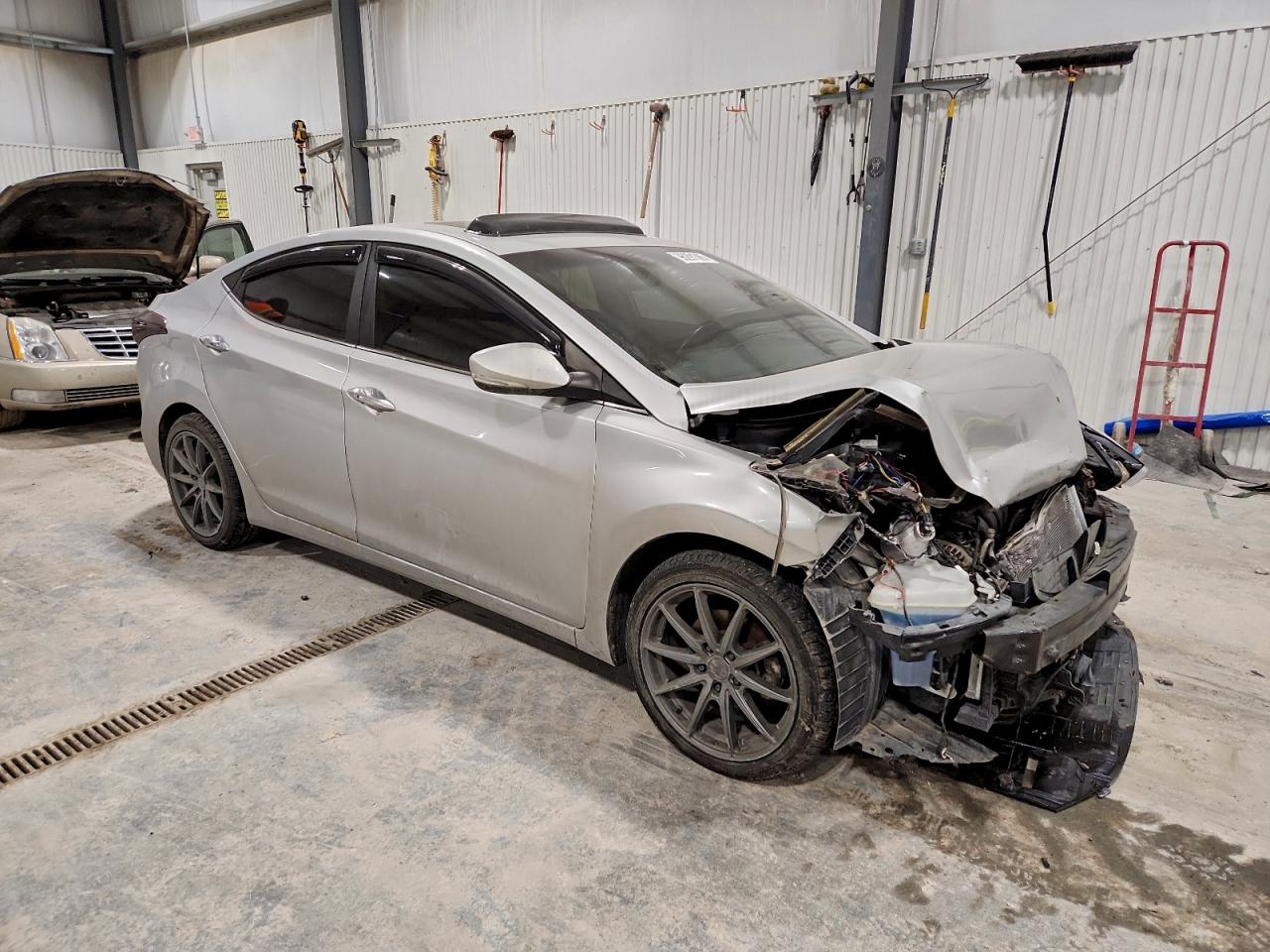2014 HYUNDAI ELANTRA SE photo 4
