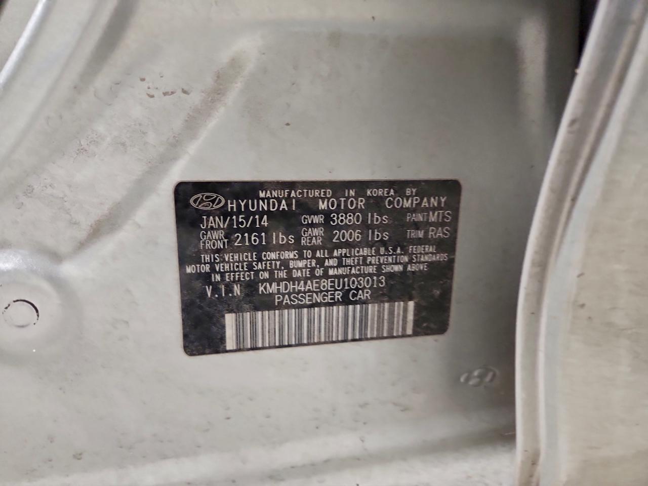 2014 HYUNDAI ELANTRA SE photo 12