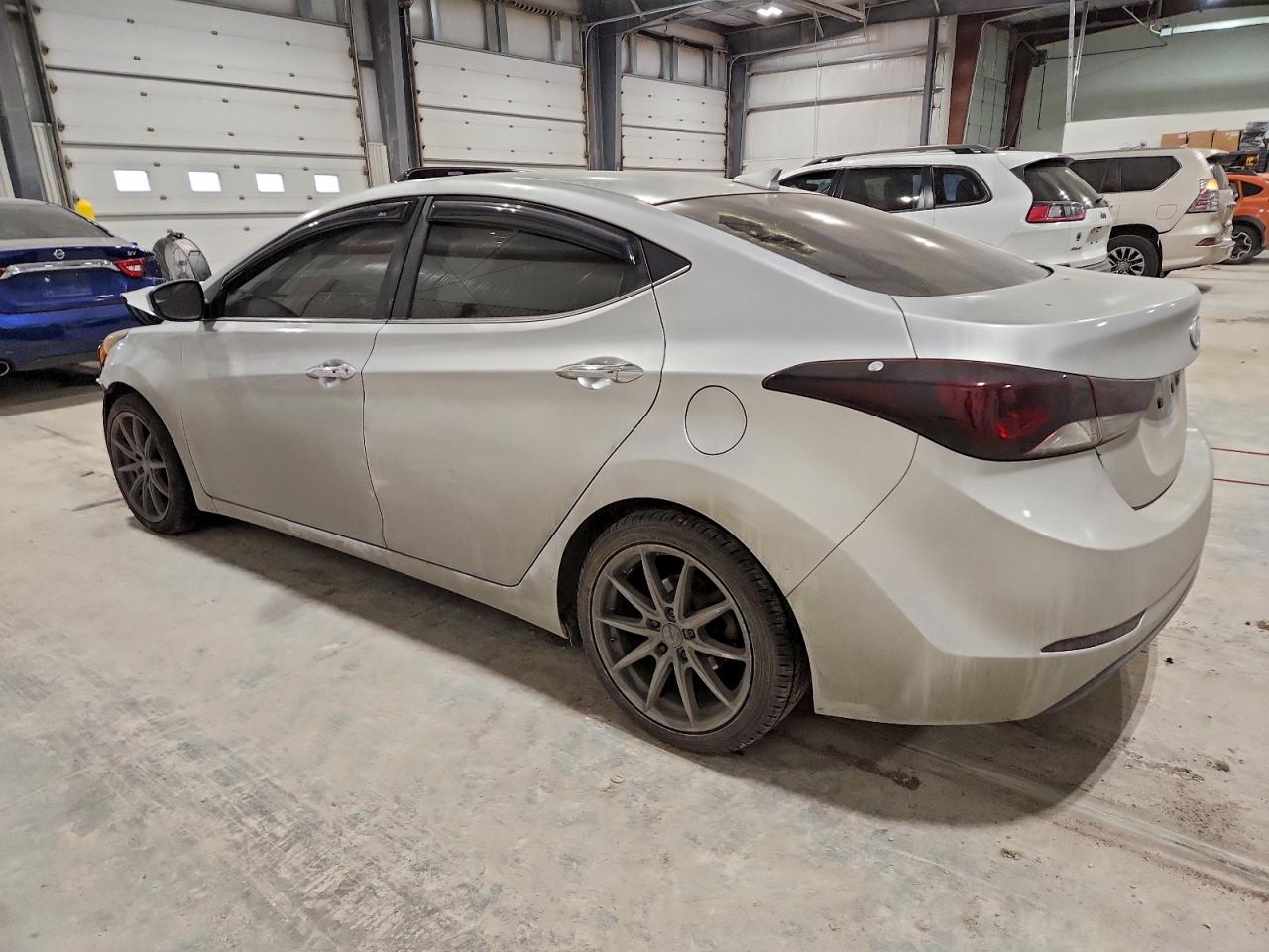 2014 HYUNDAI ELANTRA SE photo 2