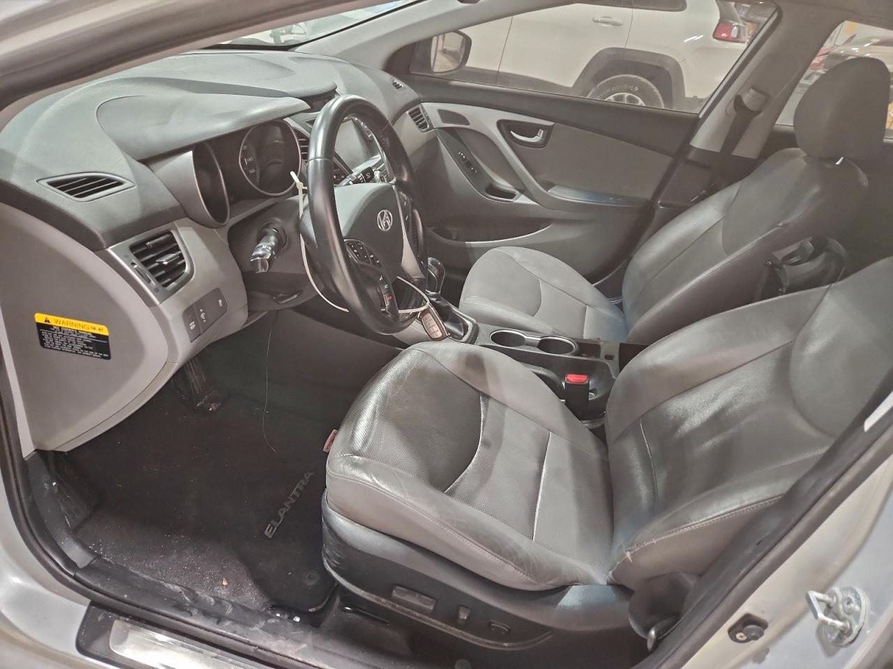 2014 HYUNDAI ELANTRA SE photo 7