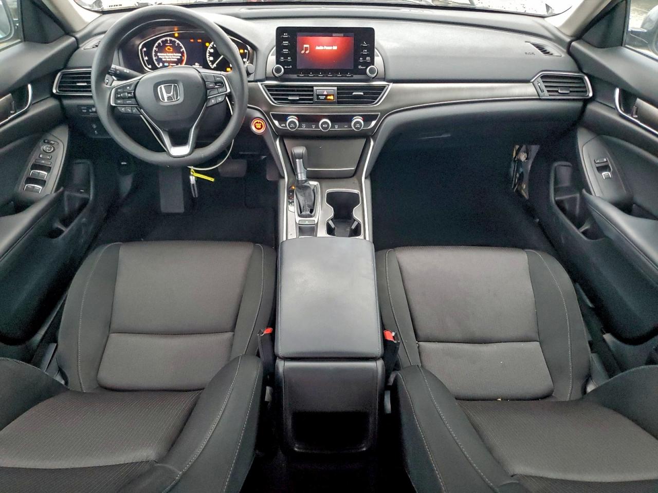 2018 HONDA ACCORD LX photo 15