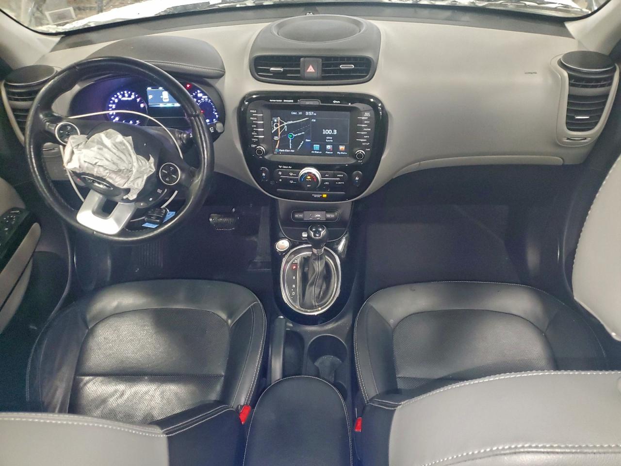 2017 KIA SOUL + photo 8