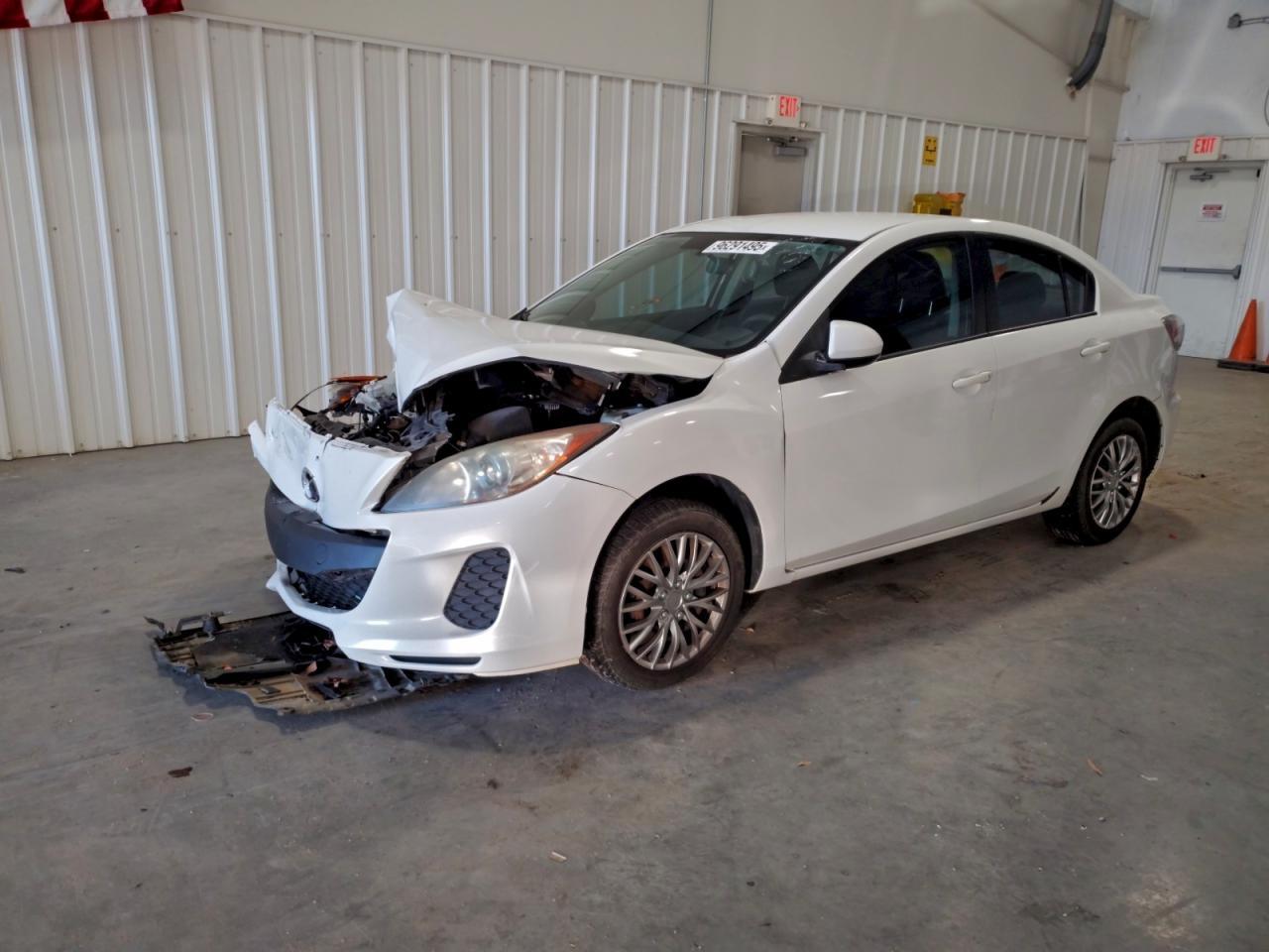 2013 MAZDA 3