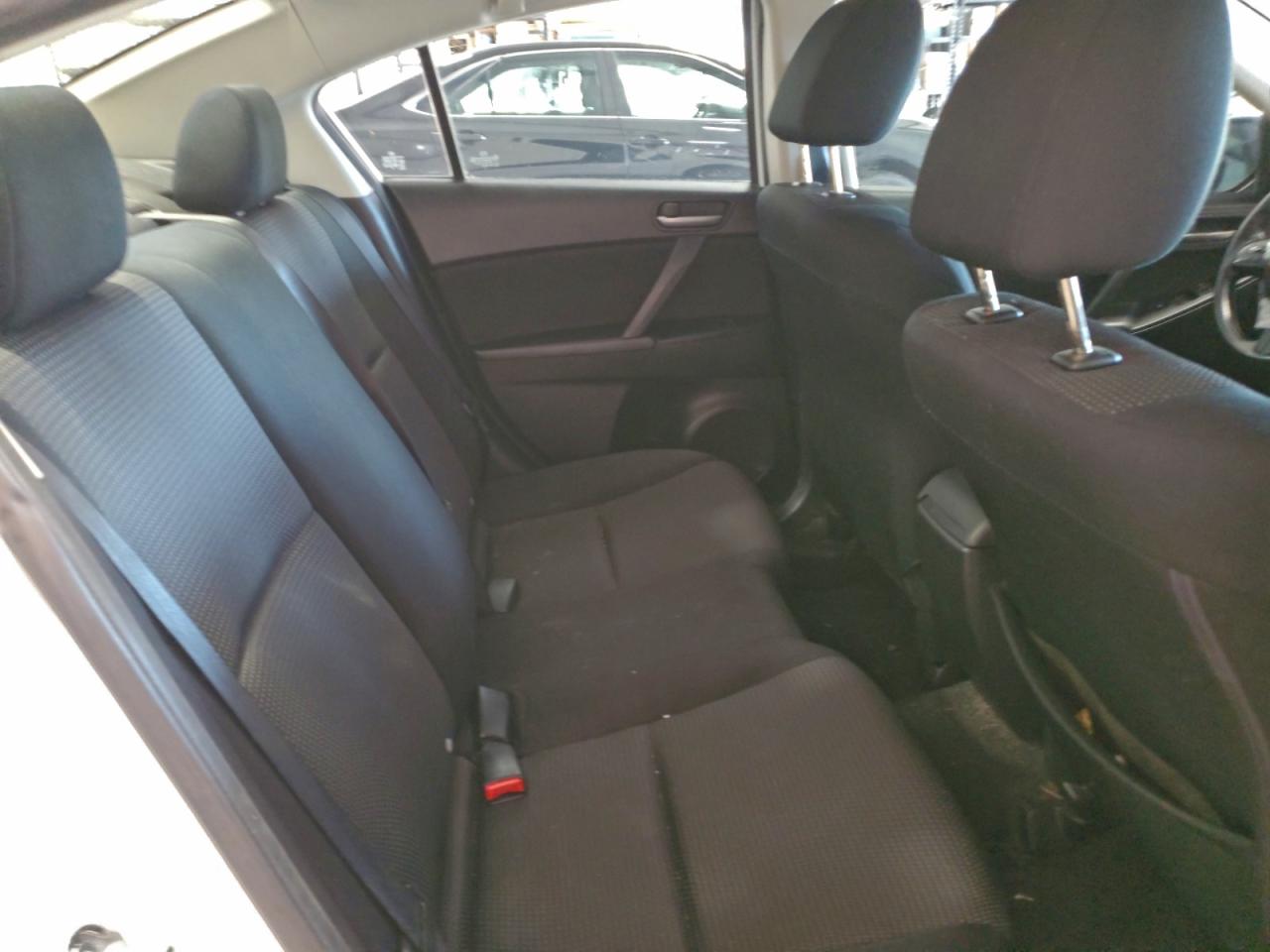 2013 MAZDA 3 I photo 10