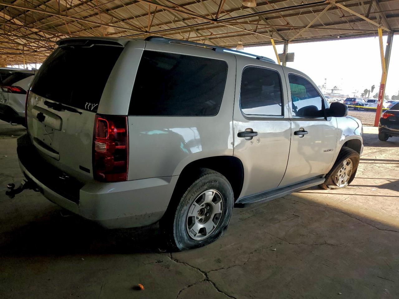 2009 CHEVROLET TAHOE K1500 LS photo 3
