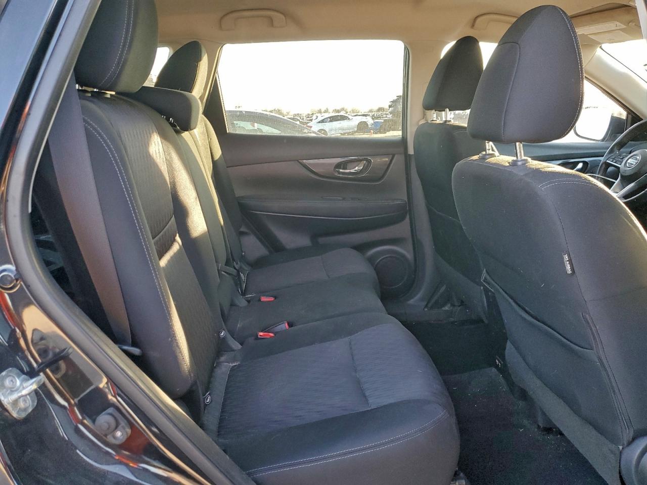 2019 NISSAN ROGUE S photo 11