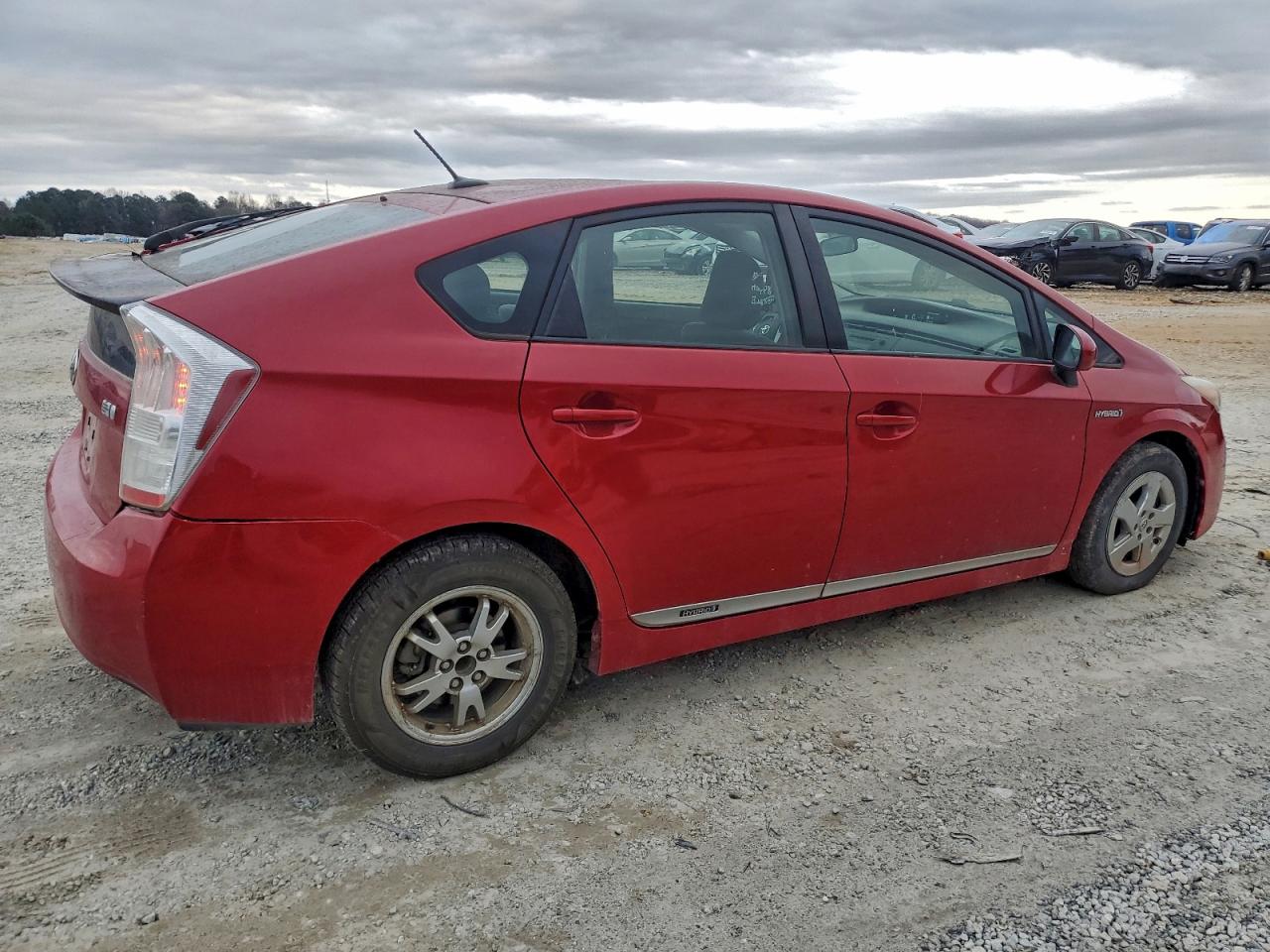 2011 TOYOTA PRIUS photo 3