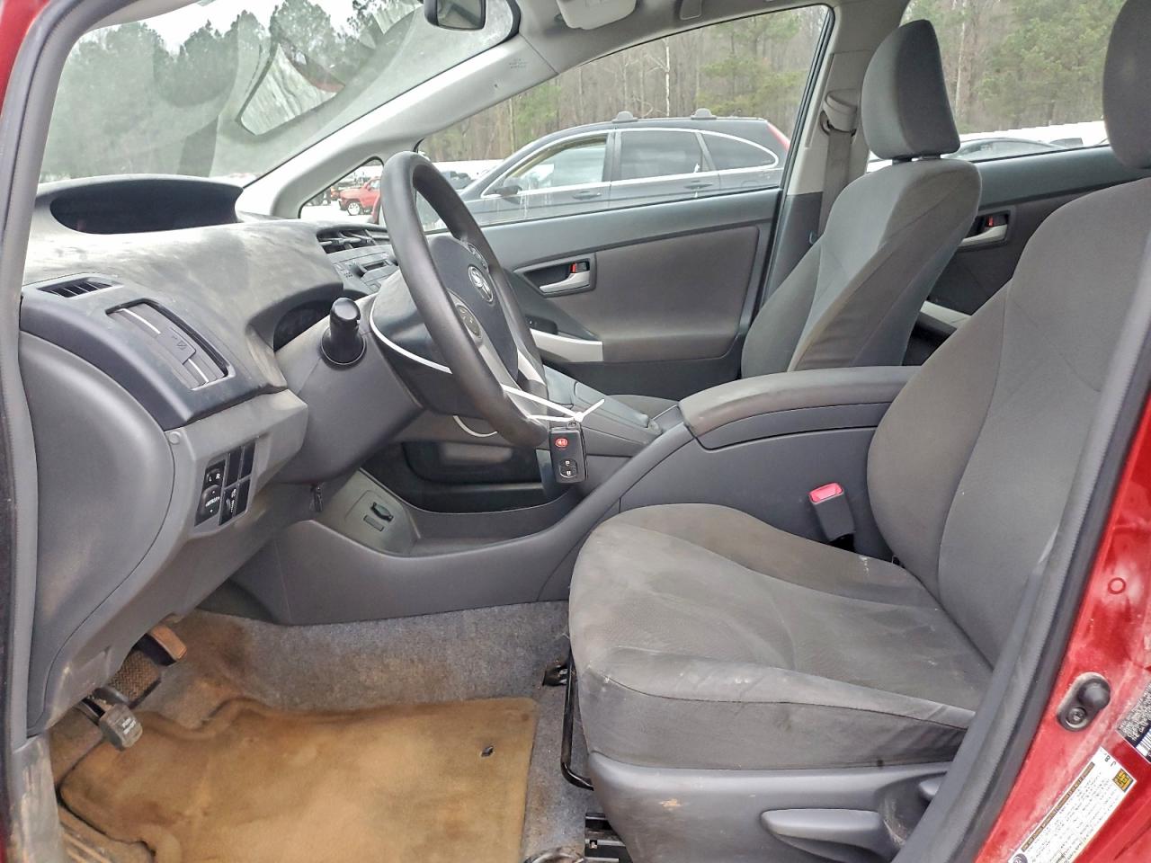 2011 TOYOTA PRIUS photo 7