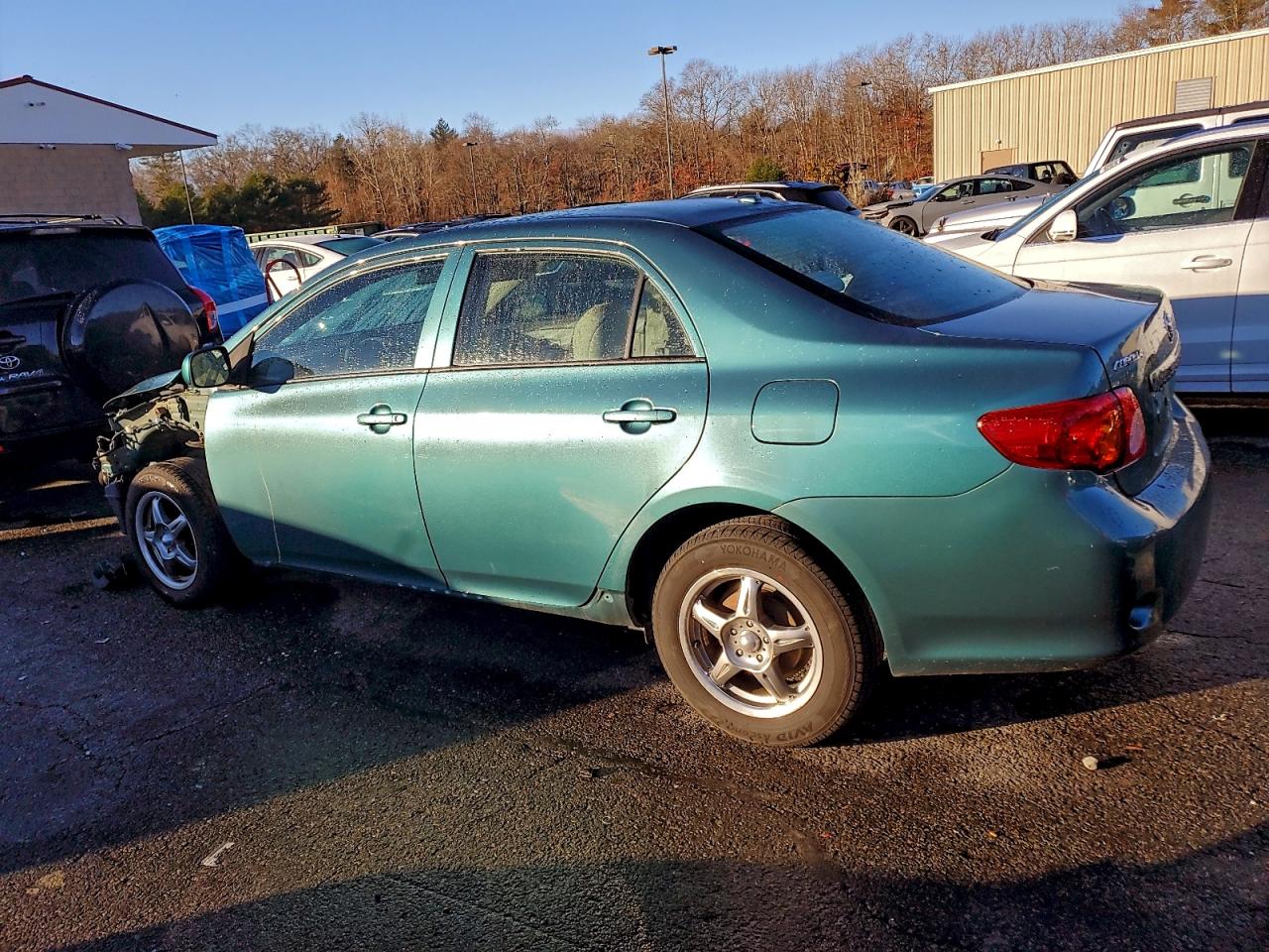 2010 TOYOTA COROLLA BASE photo 2
