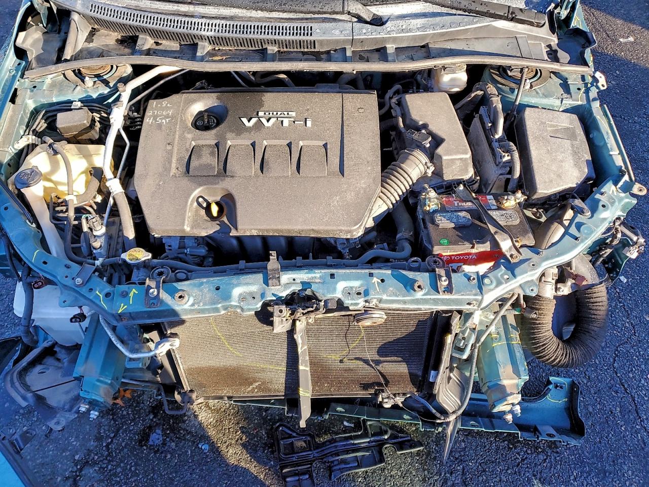 2010 TOYOTA COROLLA BASE photo 11