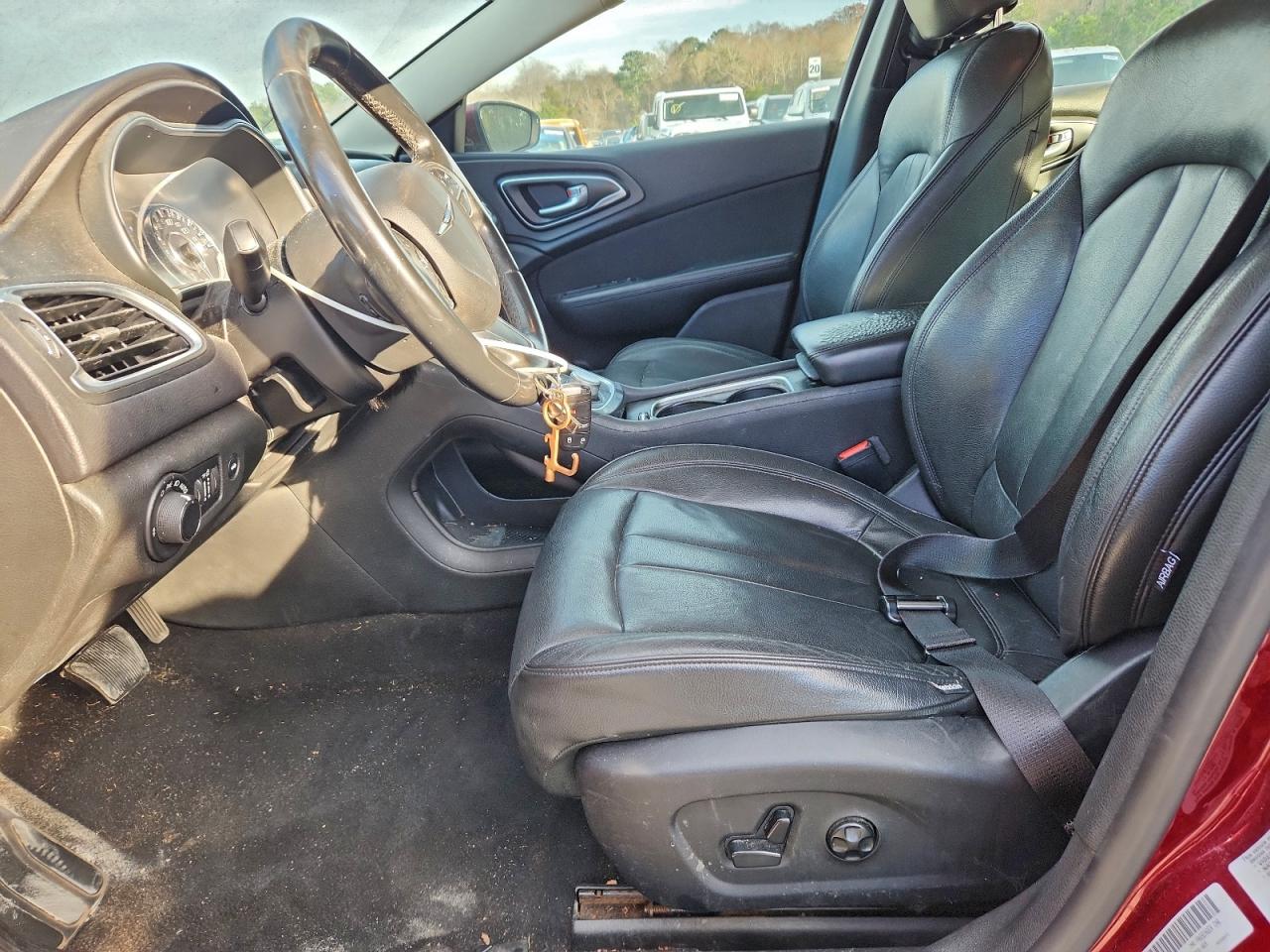 2015 CHRYSLER 200 LIMITED photo 7