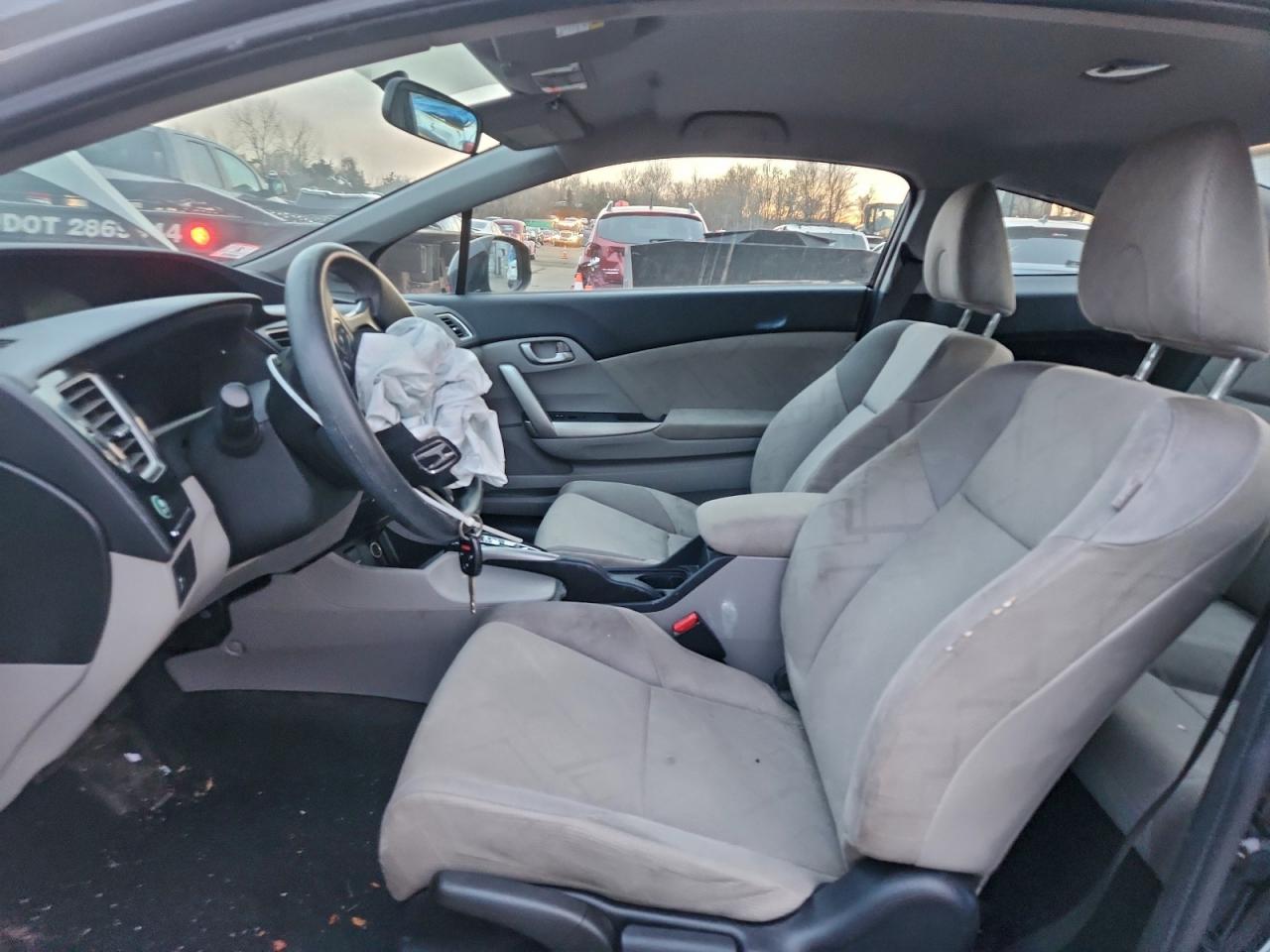 2013 HONDA CIVIC LX photo 7
