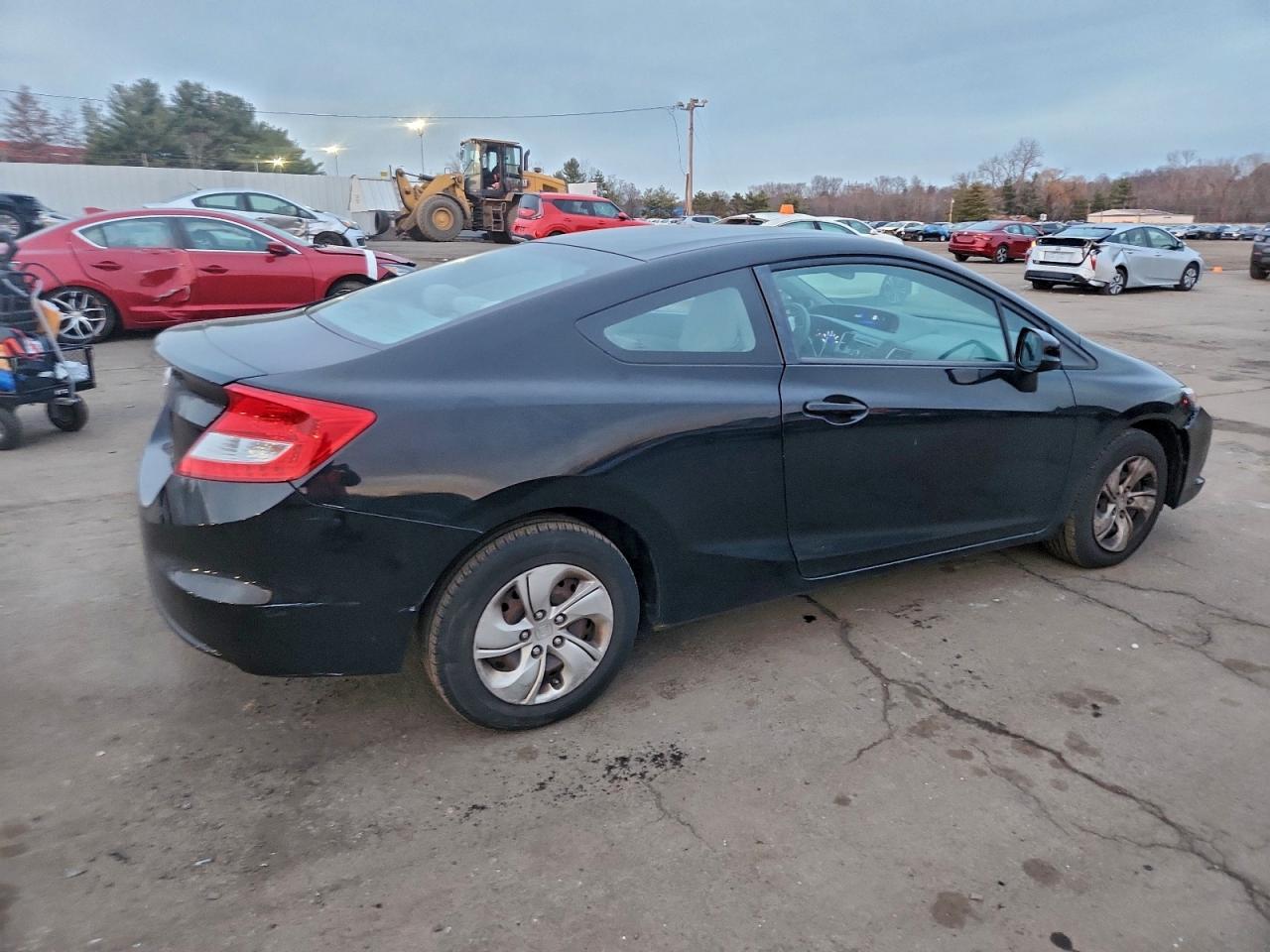 2013 HONDA CIVIC LX photo 3