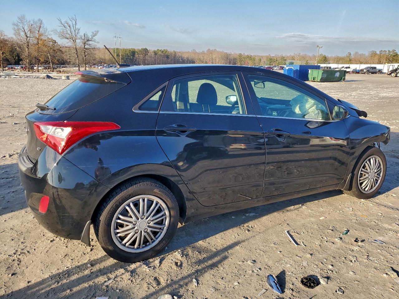 2016 HYUNDAI ELANTRA GT photo 3