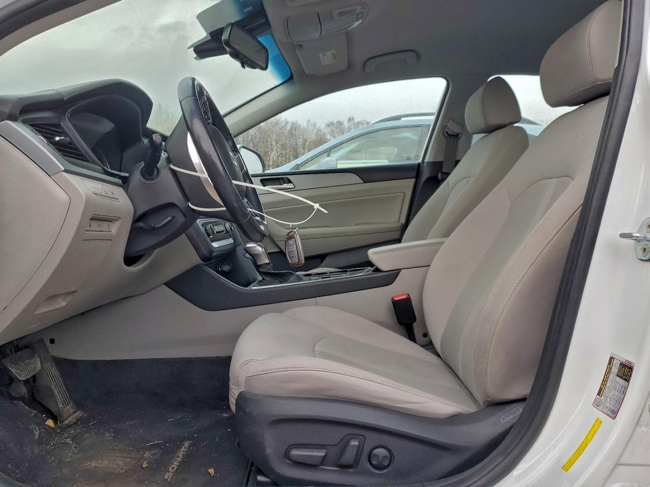2018 HYUNDAI SONATA SEL photo 7
