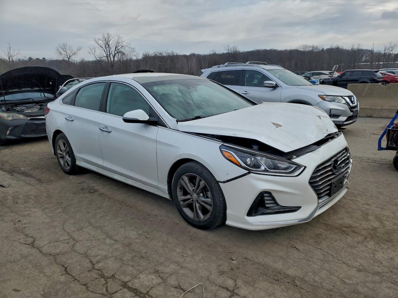 2018 HYUNDAI SONATA SEL photo 4