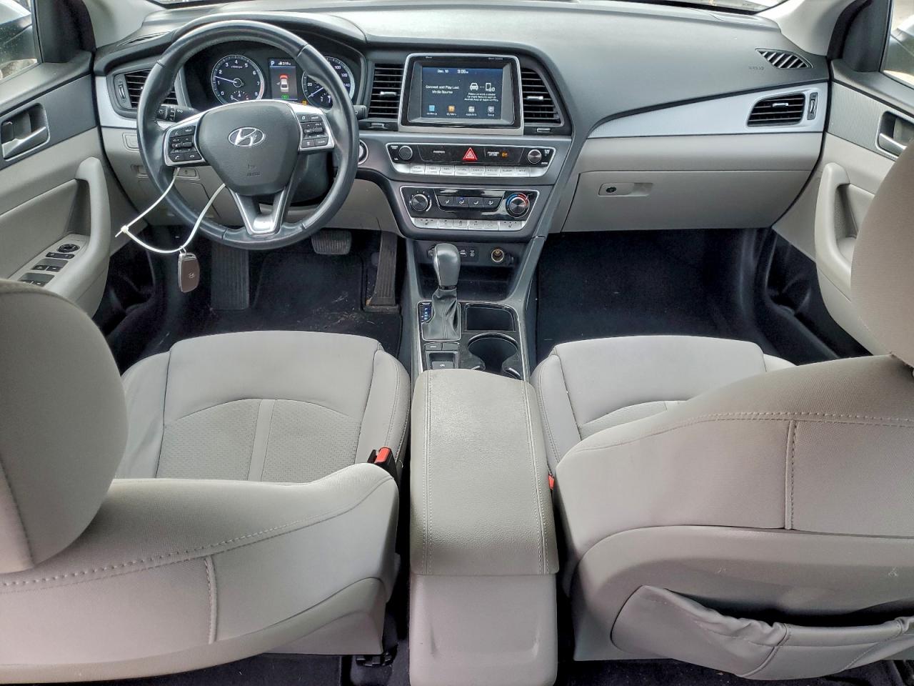 2018 HYUNDAI SONATA SEL photo 8