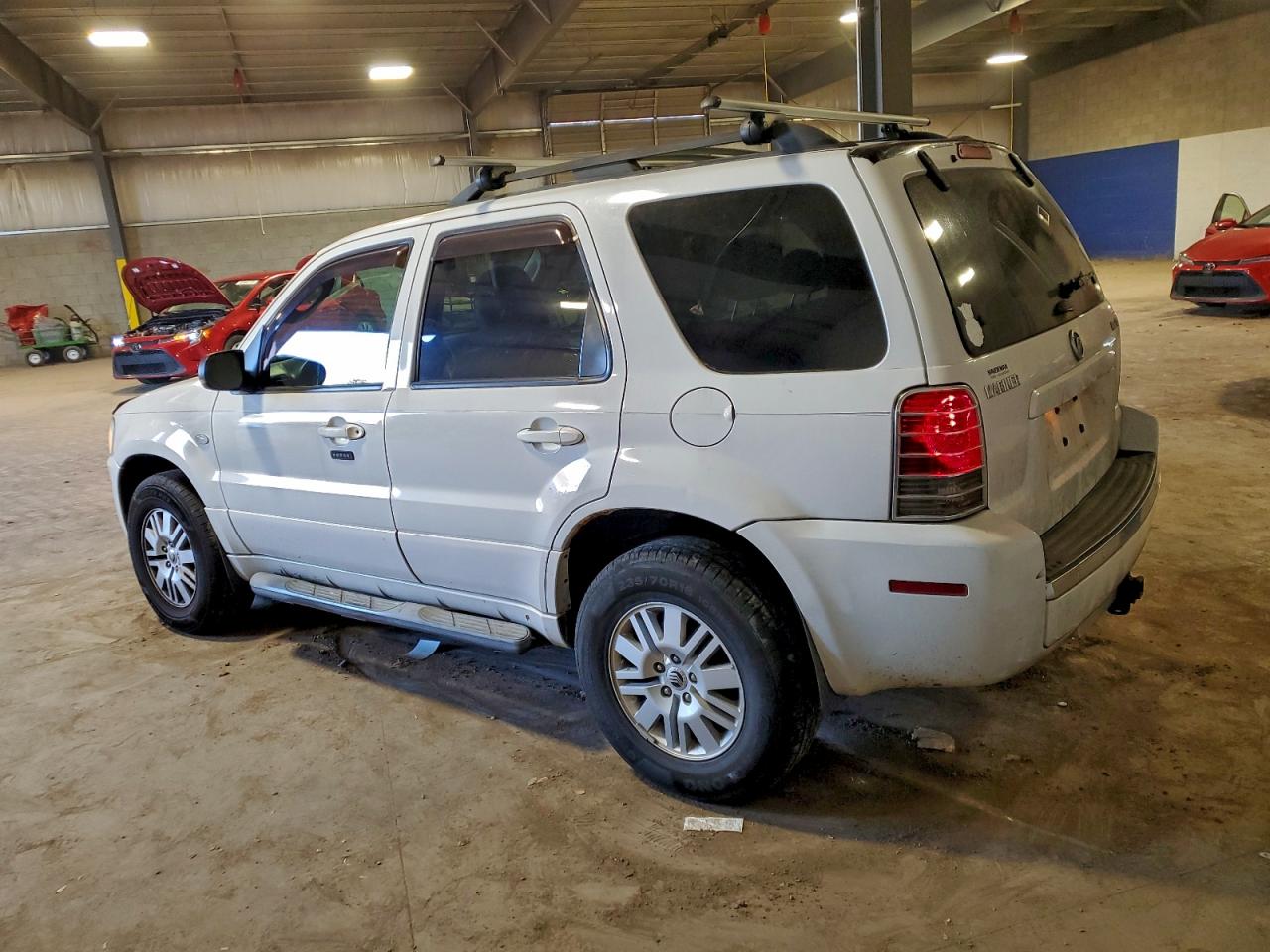 2006 MERCURY MARINER photo 2