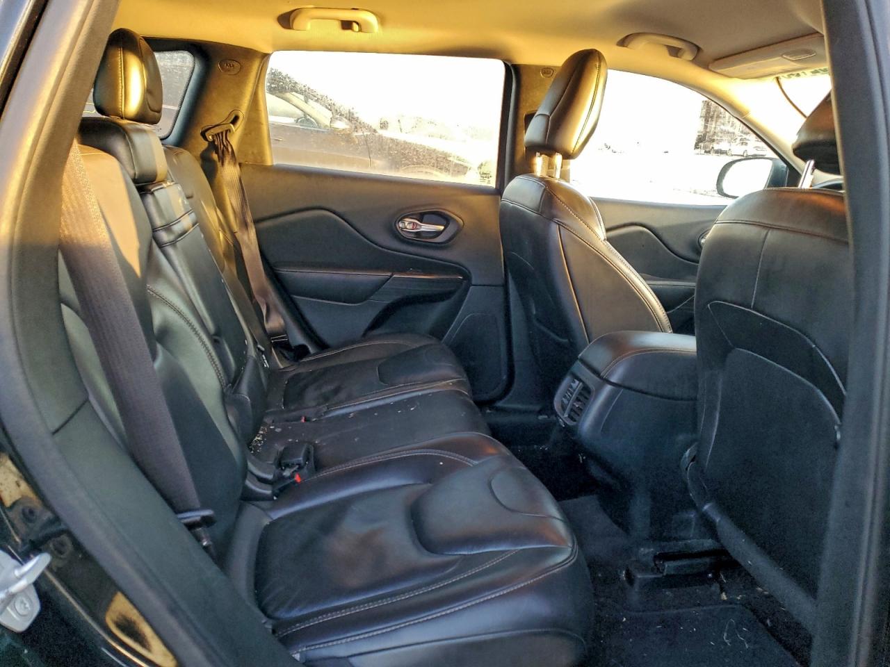 2016 JEEP CHEROKEE LIMITED photo 11