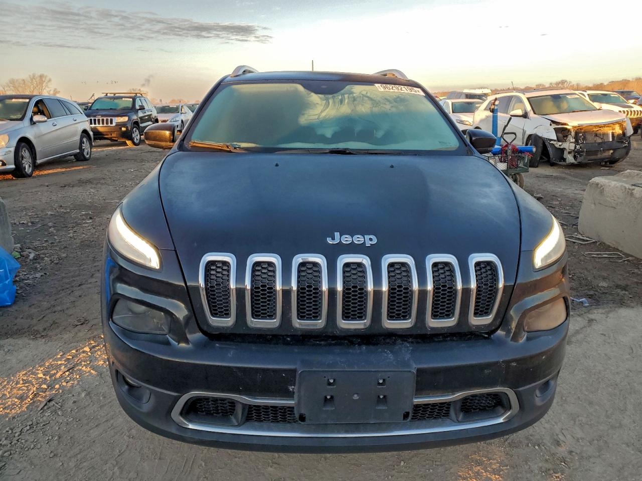 2016 JEEP CHEROKEE LIMITED photo 5