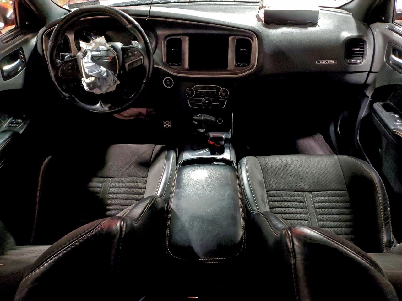 2017 DODGE CHARGER R/T photo 8