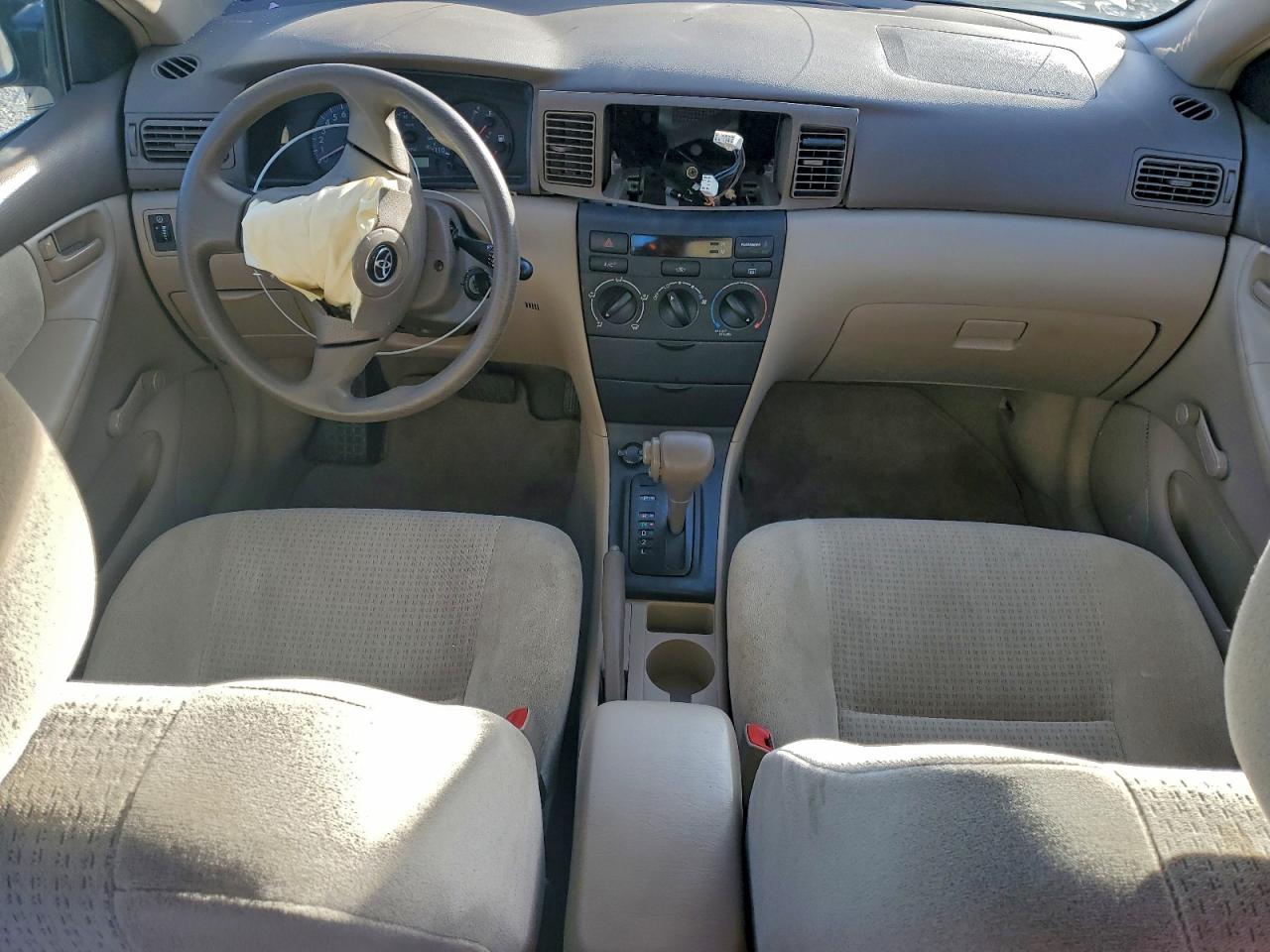 2007 TOYOTA COROLLA CE photo 8