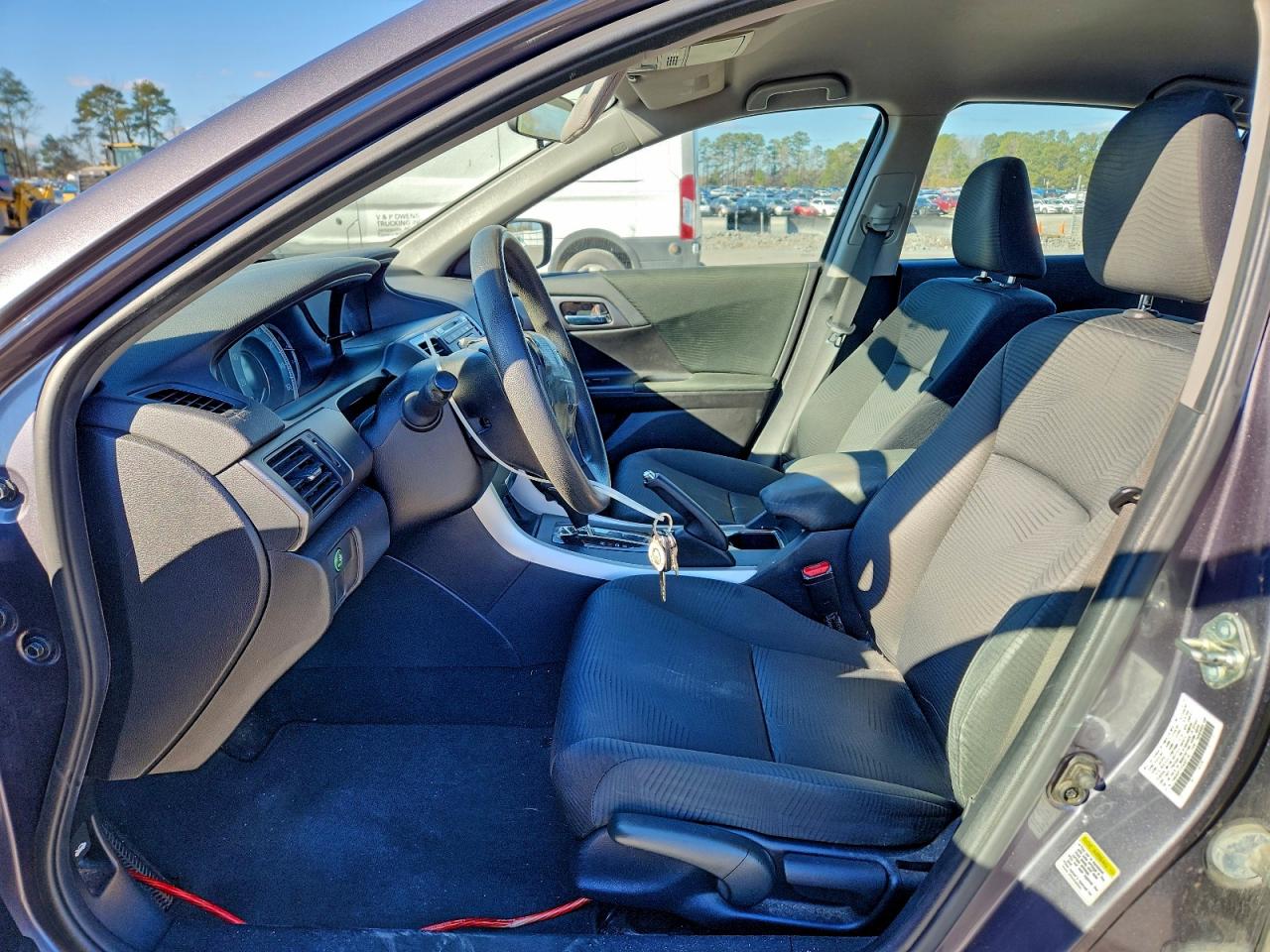 2015 HONDA ACCORD LX photo 7