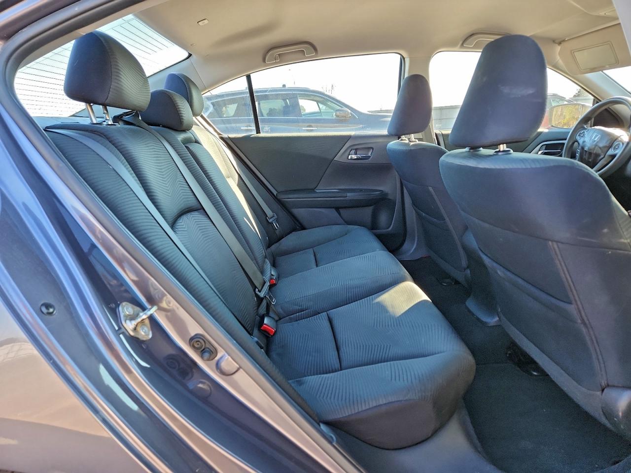2015 HONDA ACCORD LX photo 10