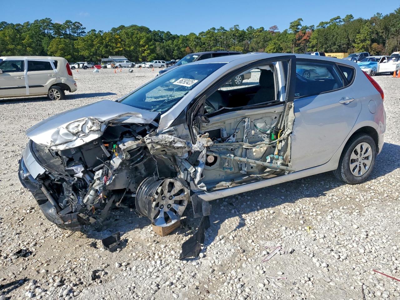 2015 HYUNDAI ACCENT