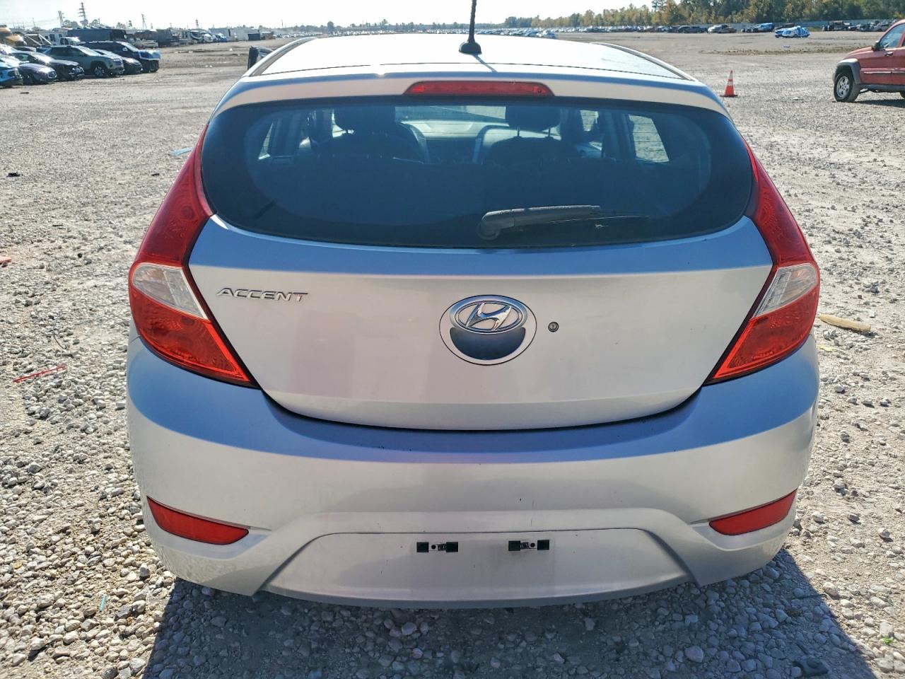 2015 HYUNDAI ACCENT GS photo 6