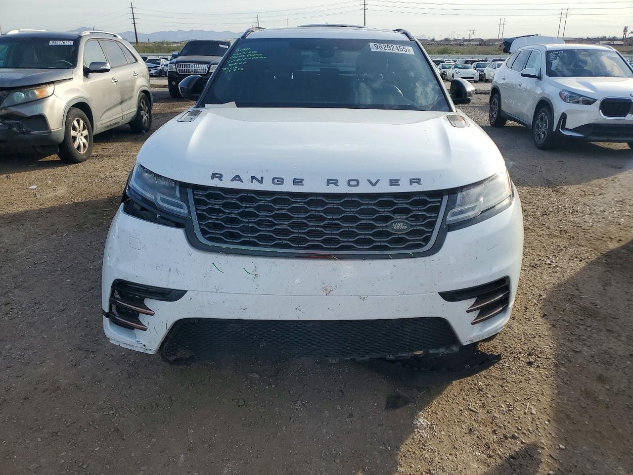 2018 LAND ROVER RANGE ROVER VELAR R-DYNAMIC SE photo 5