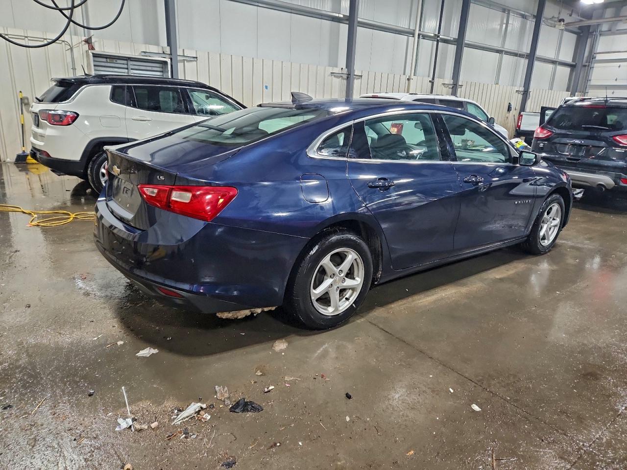 2016 CHEVROLET MALIBU LS photo 3