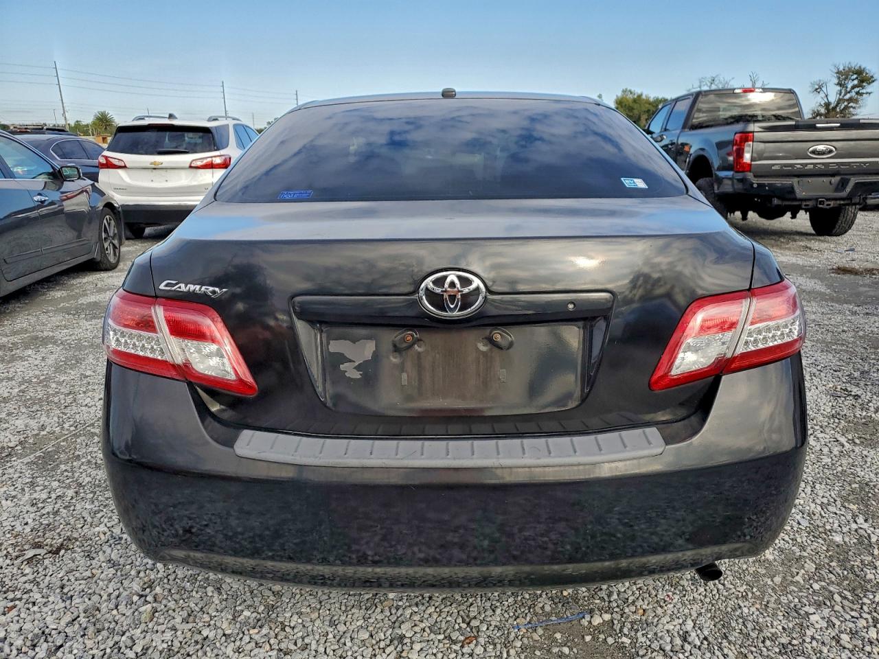 2011 TOYOTA CAMRY BASE photo 6