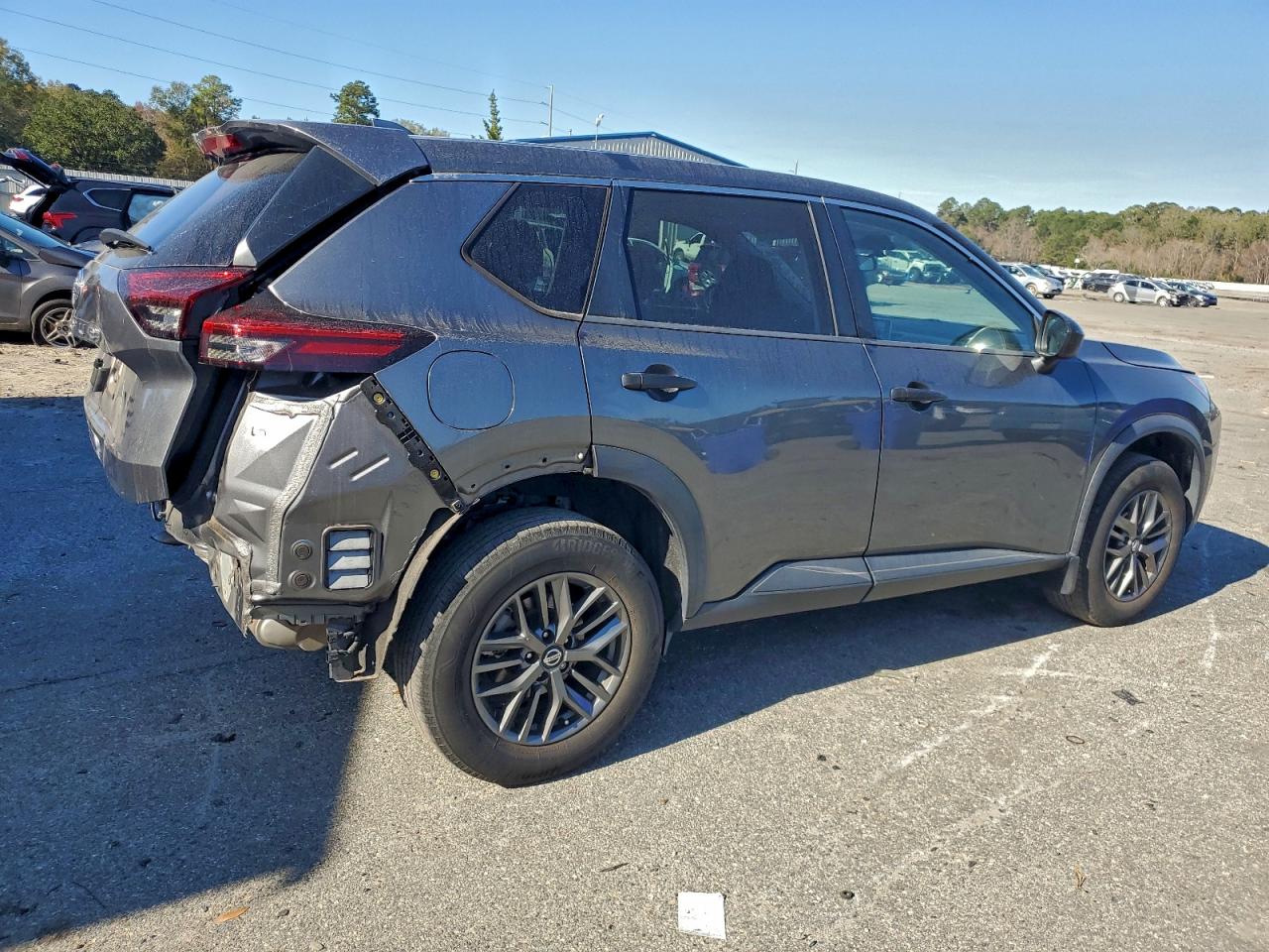 2021 NISSAN ROGUE S photo 3