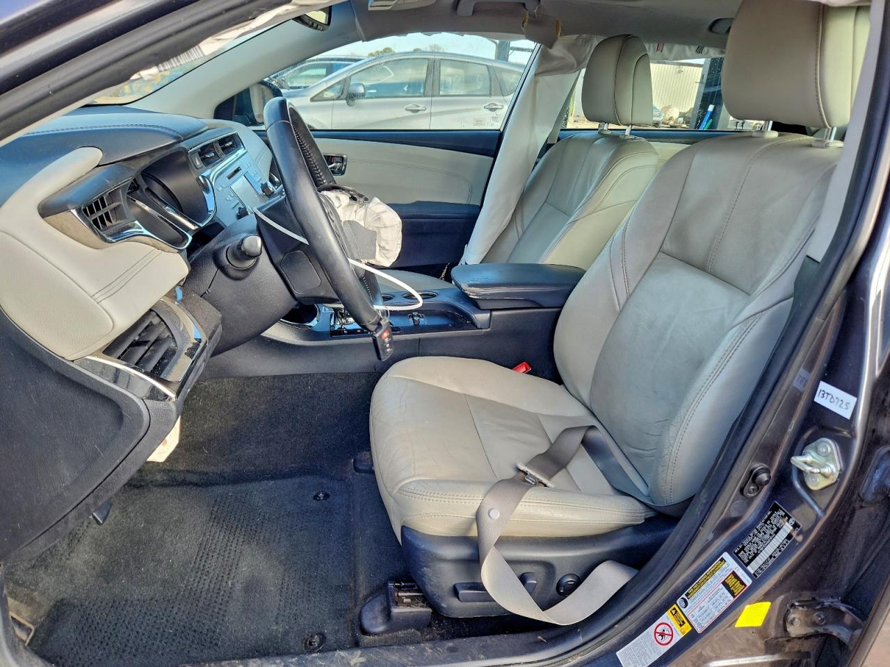 2013 TOYOTA AVALON BASE photo 7