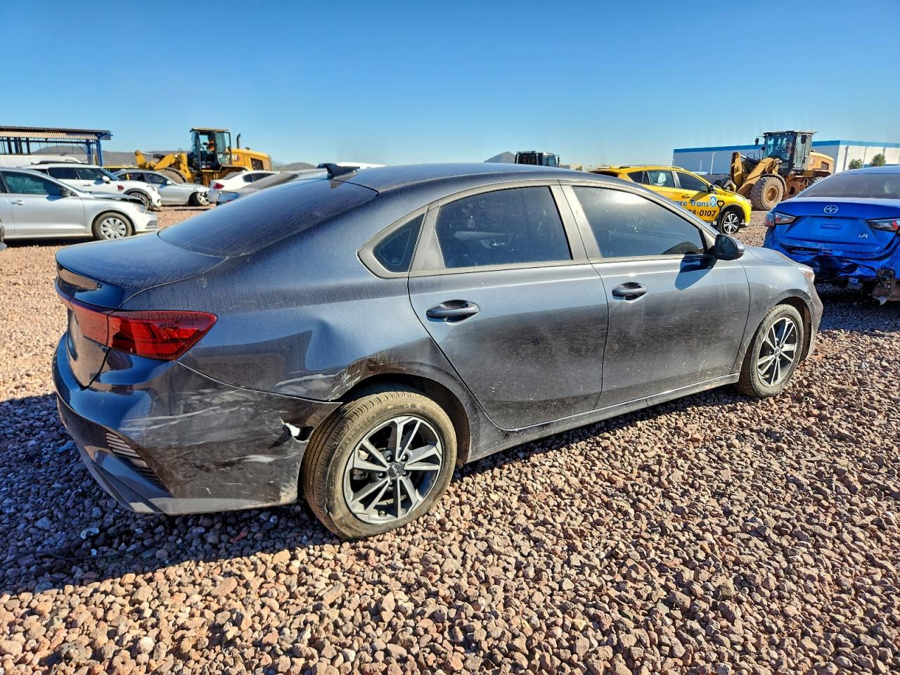2024 KIA FORTE LX photo 3