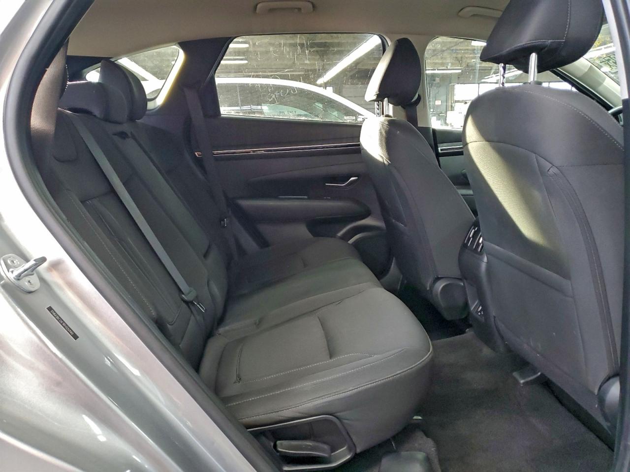 2024 HYUNDAI TUCSON SEL photo 11