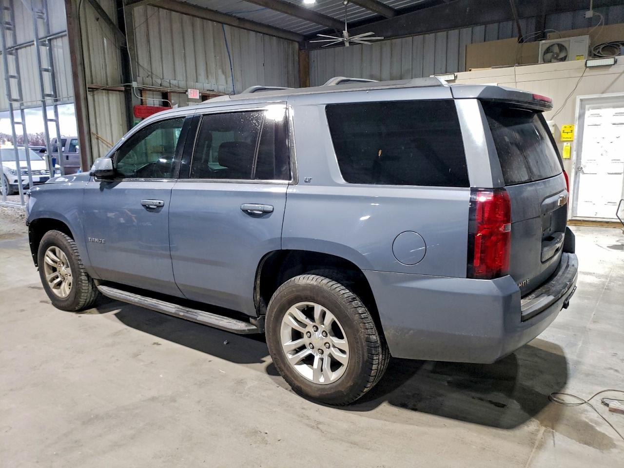 2016 CHEVROLET TAHOE C1500 LT photo 4