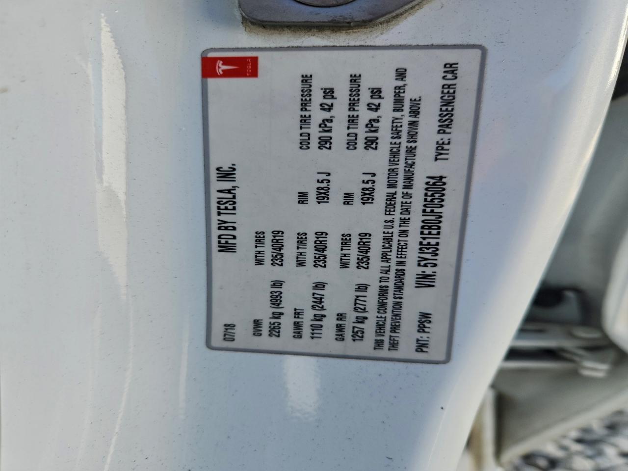 2018 TESLA MODEL 3 photo 12