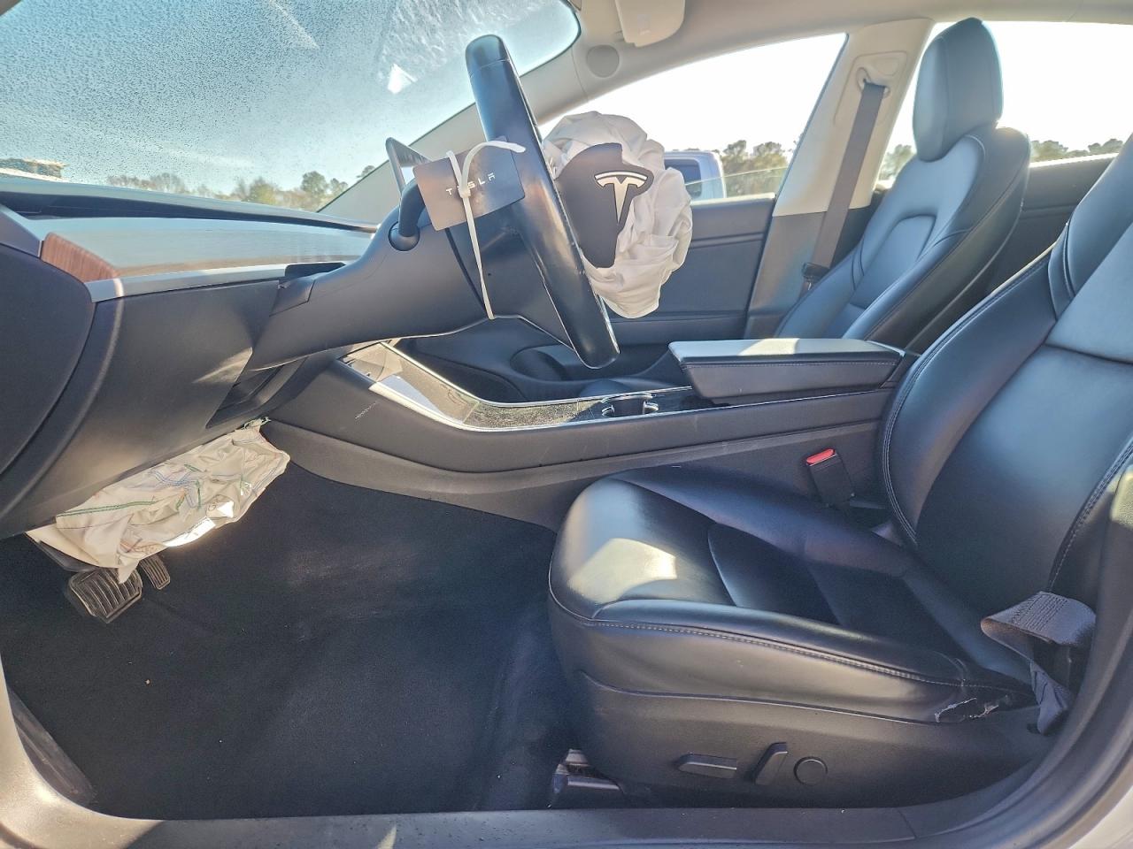 2018 TESLA MODEL 3 photo 7