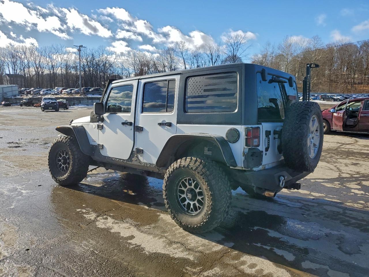2012 JEEP WRANGLER UNLIMITED SAHARA photo 2