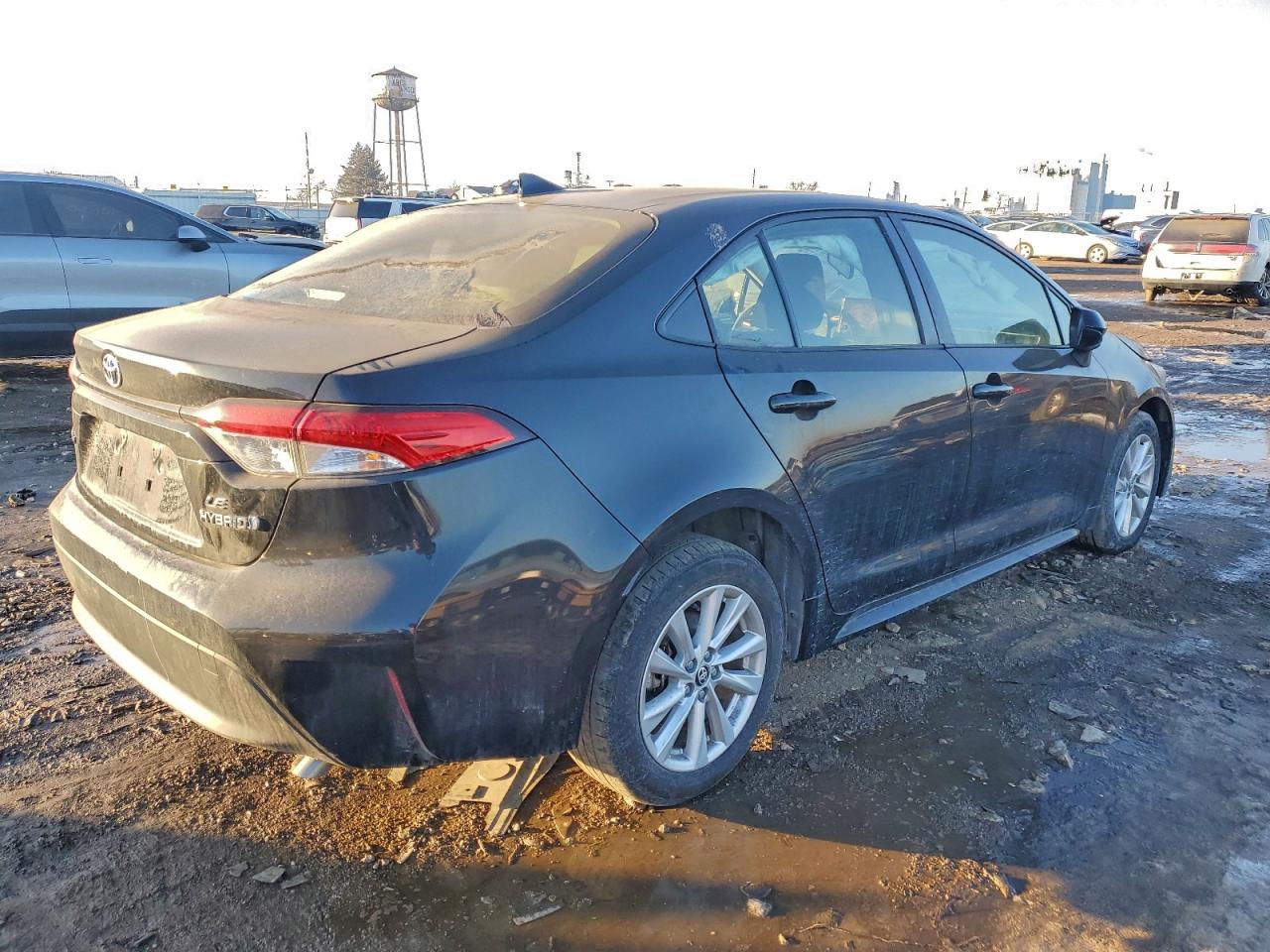 2024 TOYOTA COROLLA LE photo 3